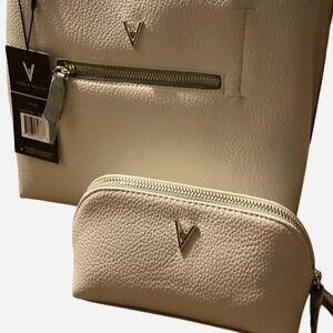 Vanessa Williams Cream & Mint Backpack and Pouch Set